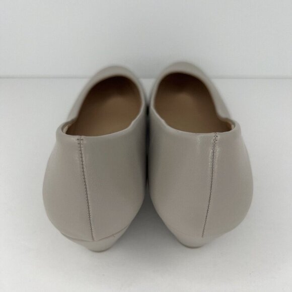 Oh My Light Smooth Beige Collection Slip-On Ballet Heels Womens Size 10 Shoes - Picture 4 of 9